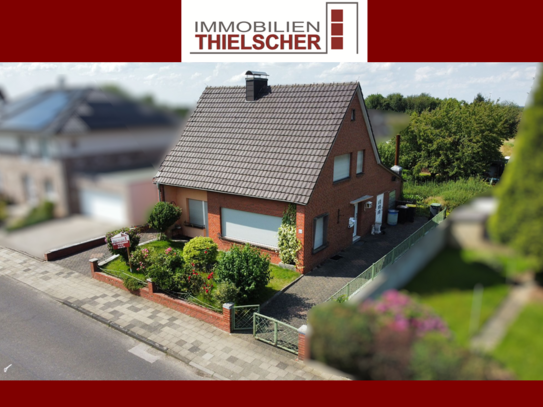 Freistehendes Einfamilienhaus mit Garage und Garten in Boscheln