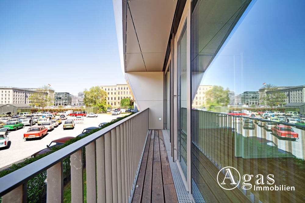 Sonnenbalkon! Offen geschnittene 3 Zimmer Wohnung mit ca. 61m², EBK und Weitblick in Berlin-Mitte! - Photo 1