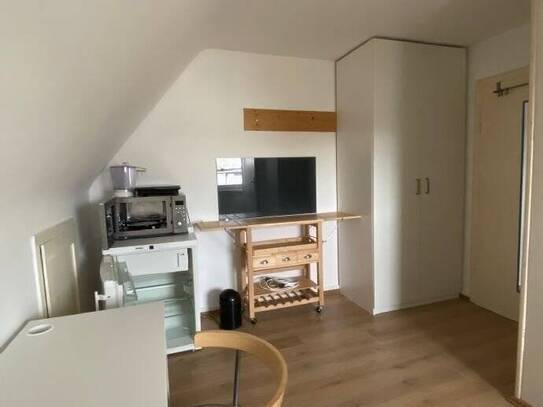 Sofort bezugsfrei! Mit dem Koffer einziehen! Miniapartment mit eigener Dusche/WC, zentral gelegen in FN