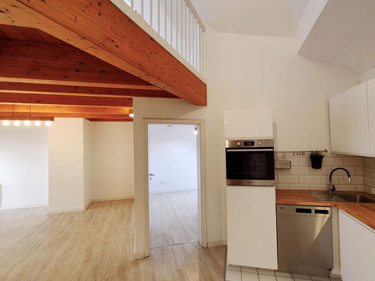 Moderne Maisonette in der Stolzestraße mit Blick über die Stadt + Balkon *Provisionsfrei*