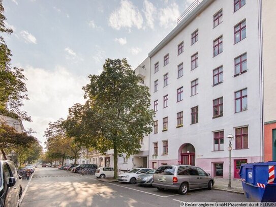 Rented 3-room apartment as an investment in a popular Kreuzberg location