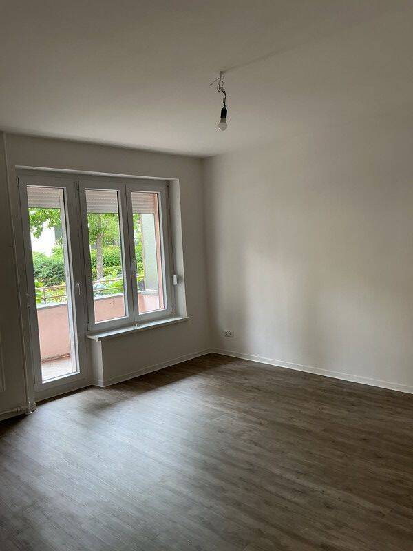 Renovierte 2-Zimmer Wohnung mit Balkon - Photo 1