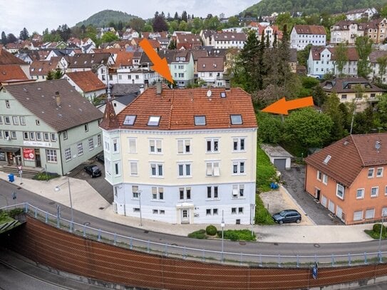 Zentrale 2-Zimmer DG-Wohnung in Albstadt-Ebingen ab sofort zu vermieten