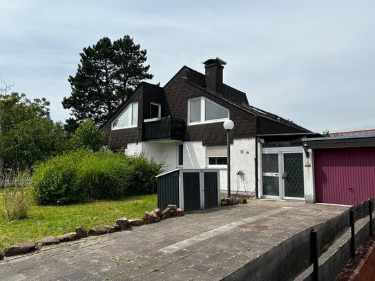 +++ Sehr großes freistehendes Einfamilienhaus mit 3 Garagen auf großzügigem Grundstück in Linkenheim - Süd +++