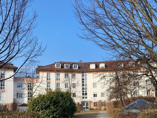 Ruhige 2-Zimmer-Wohnung mit EBK und Balkon in Alt-Taufkirchen