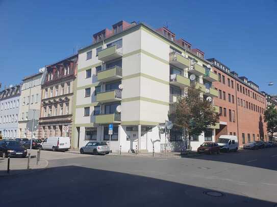 Bezugsfreies, möbliertes 1-Zimmer-Apartment mit Balkon in Nürnberg- Gostenhof