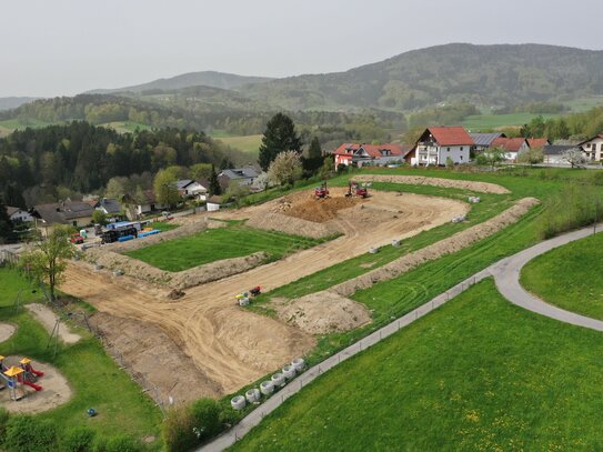 Baugrundstück mit Ausblick in Lalling!