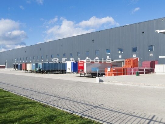 Flexible Anmietung: ca. 10.000 qm Logistik | 25x Rampe | 4-9 m UKB !