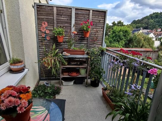 Sie werden überrascht sein, was Wohnerlebnis ist - 2 RW mit Einbauküche, Balkon & Stellplatz