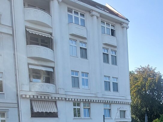 Über den Dächern von Cottbus wohnen: Penthouse-Wohnung mit Balkon & großer Terrasse zu verkaufen!