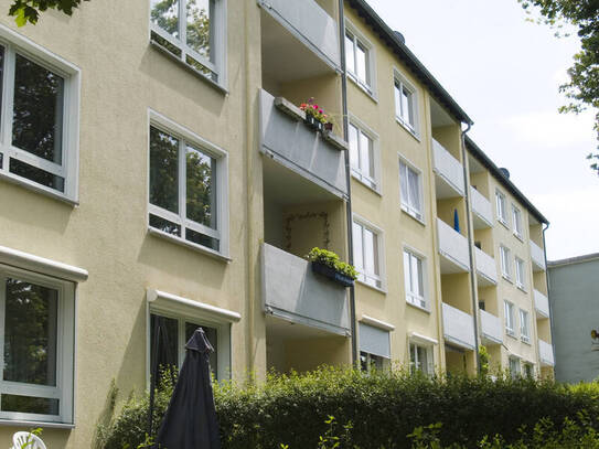 Anschauen-Einziehen - 3-Zi-Whng mit Balkon in Remscheid Lüttringhausen