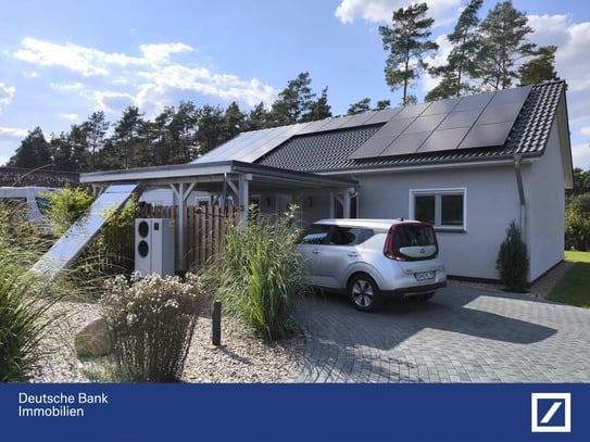 Neuwertiger Niedrigenergie-Bungalow auf einem wunderschönen Grundstück im Wendland