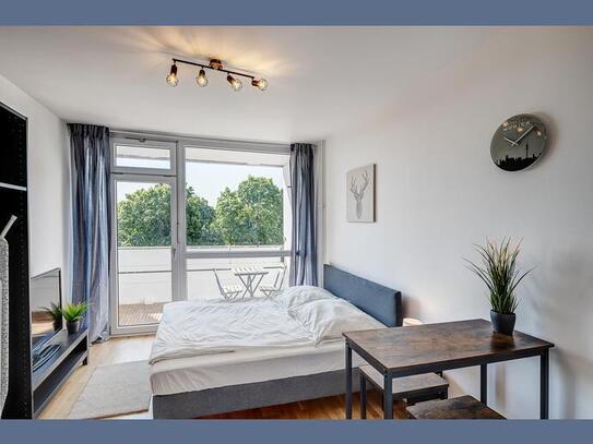 Möbliert: Wohnen auf Zeit: Modernes Apartment in Fürstenried