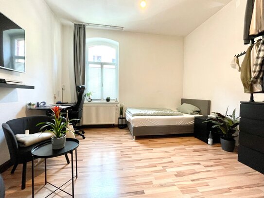 Reserviert: Helle, sanierte 2-Zimmer-Wohnung in top Lage!