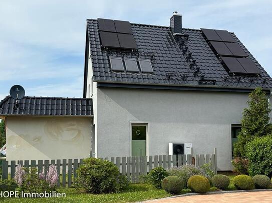 Neuwertiges Einfamilienhaus, energetisch saniert und liebevoll gestaltet in städtischer Lage von Mügeln