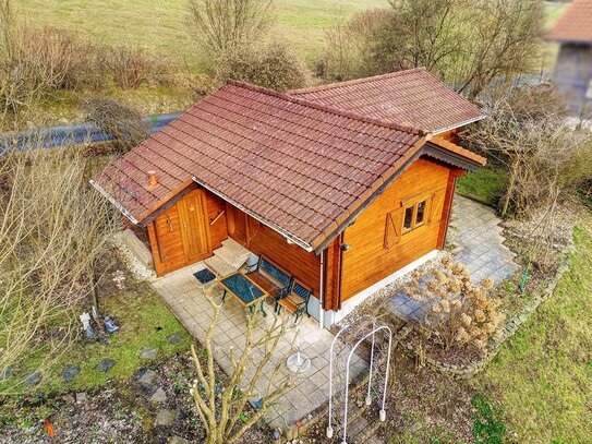 KLEINES HAUS – GROßE FREIHEIT! Neuwertiges Ferienhaus in idyllischer Lage