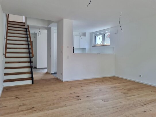 Hermann Immobilien: Exklusive Maisonettewohnung über 2 Ebenen mit Galerie in perfekter Lage!