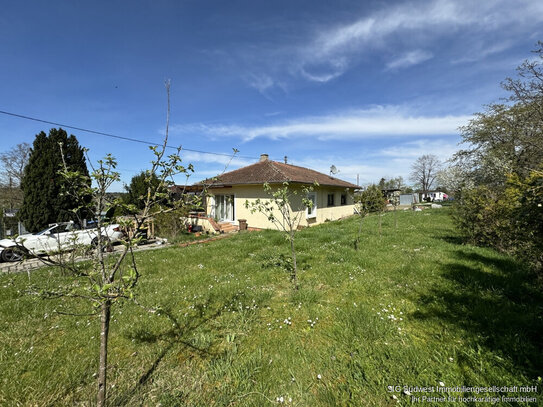 Gönnen Sie sich und Ihren Kindern ein unbeschwertes Leben in einem Bungalow in der Großstadt-Ruhig.