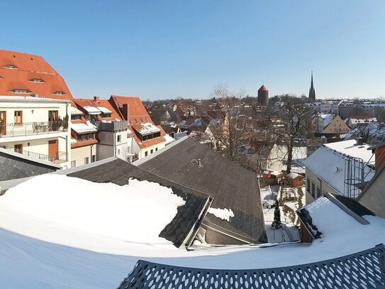 Historisches Stadthaus zur Eigennutzung oder als Renditeobjekt inkl. Baugenehmigung für bis zu 4 Wohnungen+Dachterrasse…