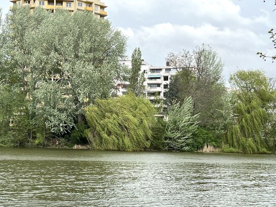 Charlottenburg am Lietzensee, bezugsfreie Übergabe