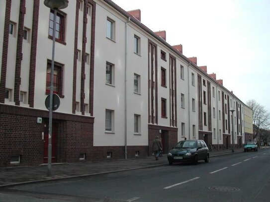 Schöne 2 Raum Wohnung in der goldenen Mitte