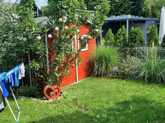 Haus im Haus, jugendliche 3,5 Zimmer Gartenwohnung