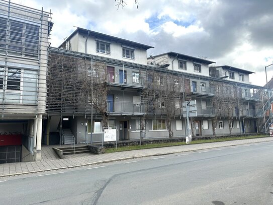 Hell, modern, zentral - Ihre neue 2-Zimmer-Wohnung mit Balkon und Tiefgaragenstellplatz!