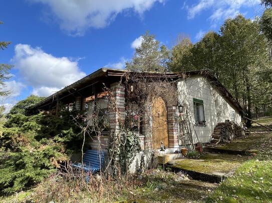 Wochenendgrundstück in ruhiger und idyllischer Lage ***RESERVIERT***