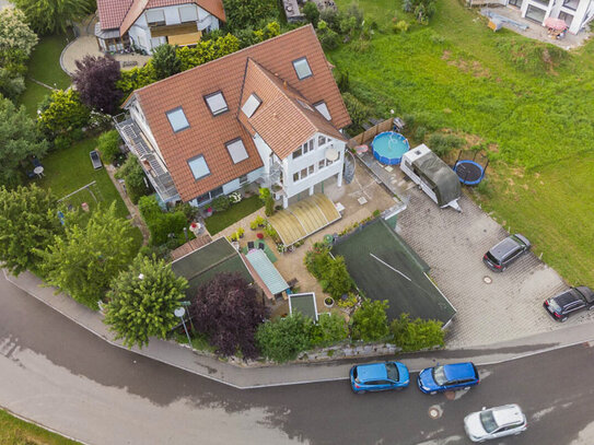 Mehrfamilienhaus mit 6 Wohnungen sehr gepflegt und ideal als lukrative Kapitalanlage