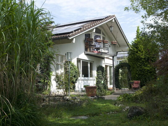 Wohnen in idyllischer Dorflage - Sonnendurchflutetes Einfamilienhaus in Erpfting