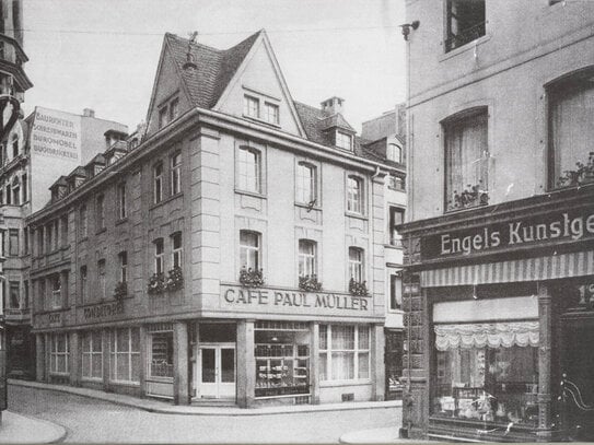 Sanierungsbedürftiges, historisches WGH, Fußgängerzone von Bonn City, kann leer übergeben werden