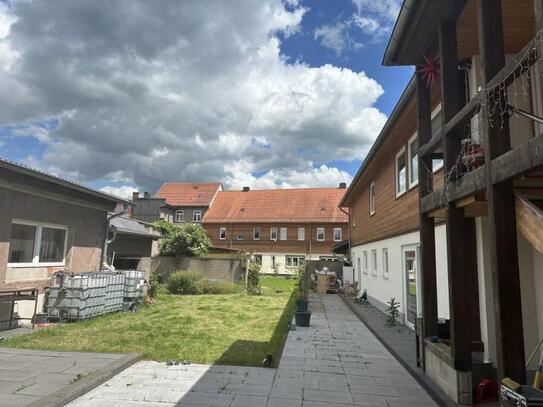 Idyllisches Anwesen mit Sechs Wohneinheiten