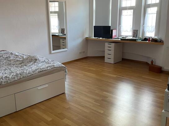 Schöne 4-Zimmer Wohnung im Zentrum