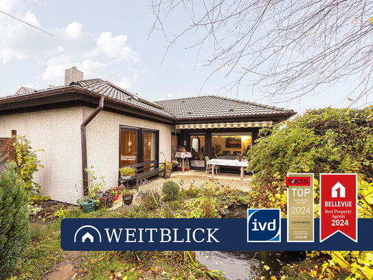 WEITBLICK: Freistehender Bungalow mit Garten und Teich!