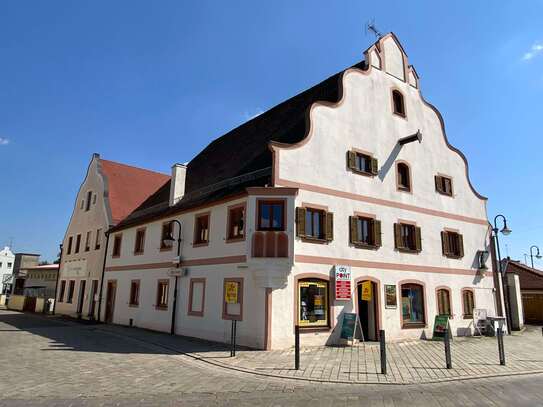 Historisches Denkmal am Marktplatz