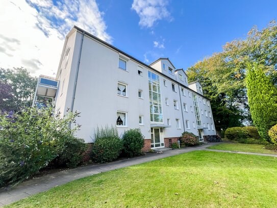 Freie 2 Zimmerwohnung in ruhiger Lage mit Balkon!