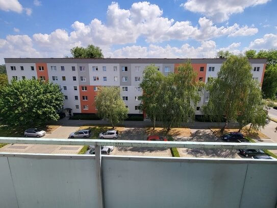 4-RW - Balkon - Bad mit Wanne - Aufzug - PKW-Stellplatz