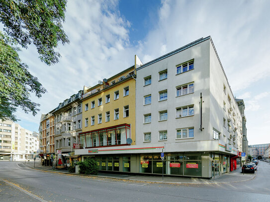 Super zentrale Lage: Helle Wohnung mit viel Platz