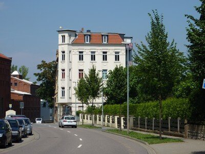 - Gepflegte Wohnung mit Balkon -