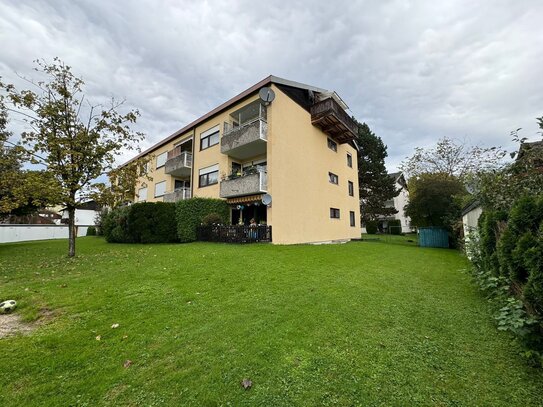 Schöne 3 Zimmer Wohnung mit Balkon und Gemeinschaftsgarten in Kolbermoor