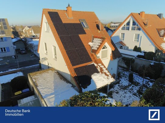 Top-modernisiertes freistehendes Einfamilienhaus in idyllischer Lage - Einziehen und Wohlfühlen!