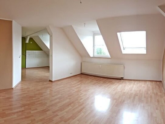 außergewöhnliche 3-Raum-Maisonette-Wohnung mit 2 Bädern