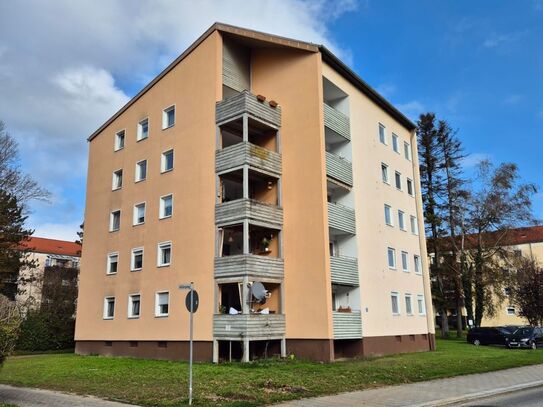 ***Charmante Etagenwohnung mit Balkon und seniorengerechtem Zugang***