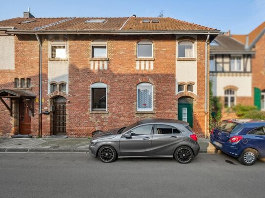 Charmantes Reihenmittelhaus mit ca. 82 m² Wohnfläche in begehrter Meistersiedlung in D-Gerresheim