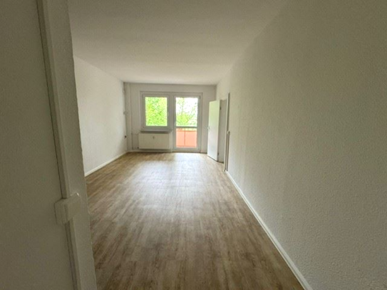 +++Wir sanieren für Sie - mit Balkon, Aufzug und EBK auf Wunsch+++