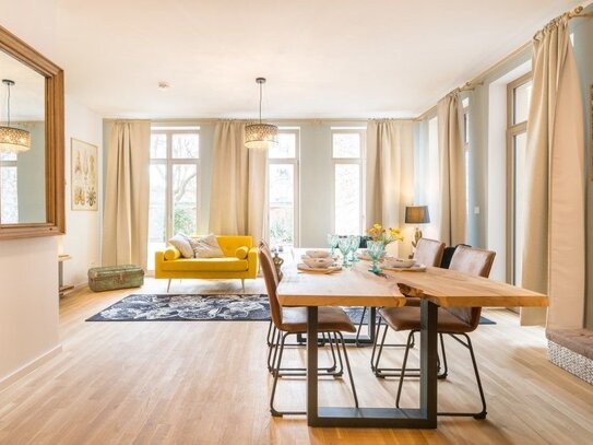 Modernes, helles Apartment mit offenem Wohn-und Essbereich am Schlosspark