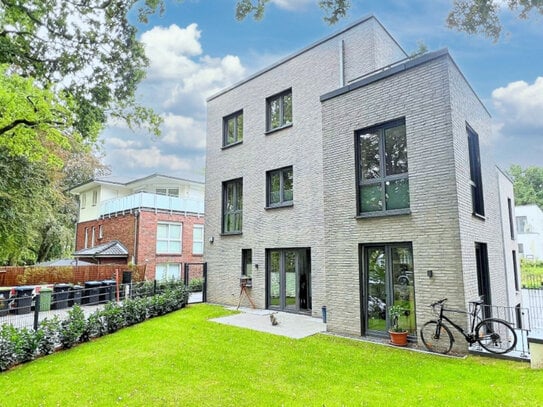 4-Zimmer-Komfort-Maisonette mit Dachterrasse in Top-Lage von Volksdorf