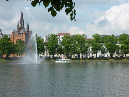 Exklusive Dachgeschosswohnung im Herzen von Schwerin