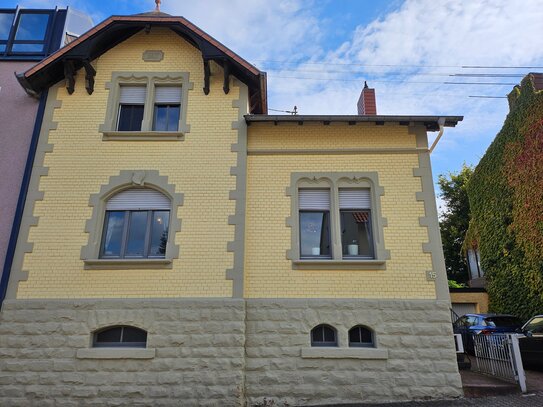 Einfamilienhaus im Jugendstil ,ab 01.12.2024