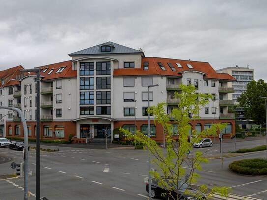 Starten Sie ins Jahr 2025 mit einer Anmietung einer Penthouse-Wohnung mit großer Dachterrasse im Herzen von Detmold